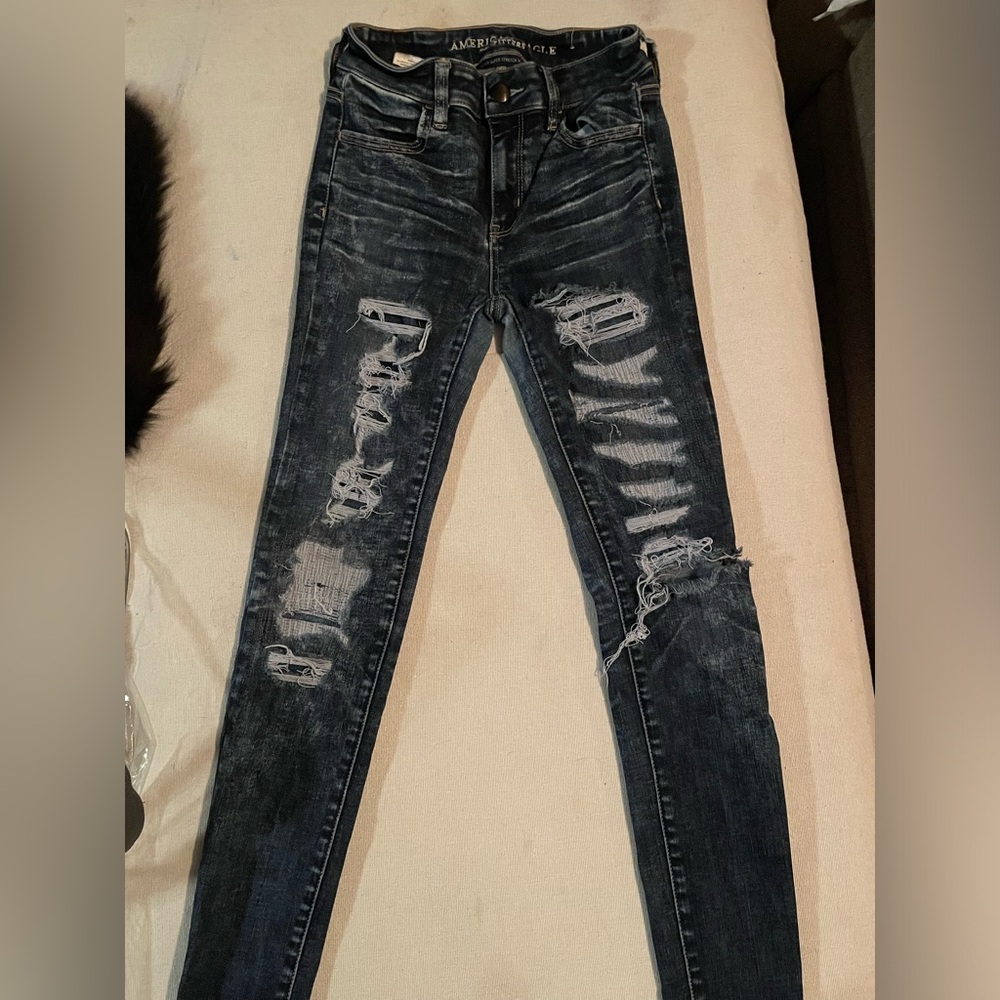 American eagle ripped stone wash jeans